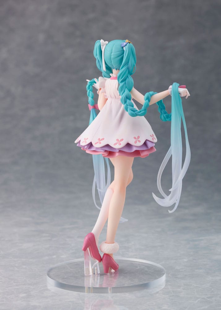 Hatsune Miku - Wonderland Rapunzel 18Cm