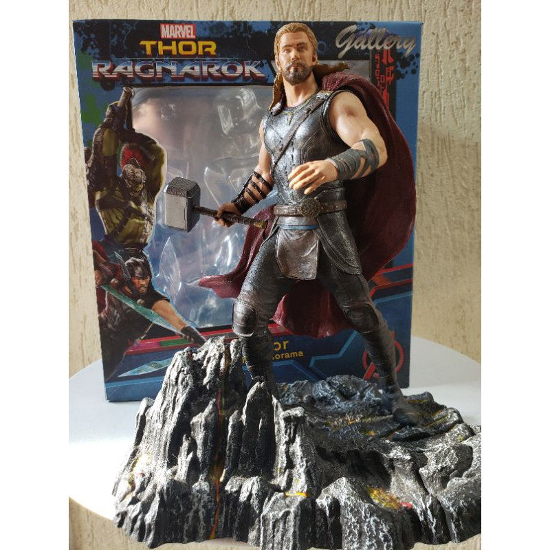 Diamond Select Marvel Thor 25 cm