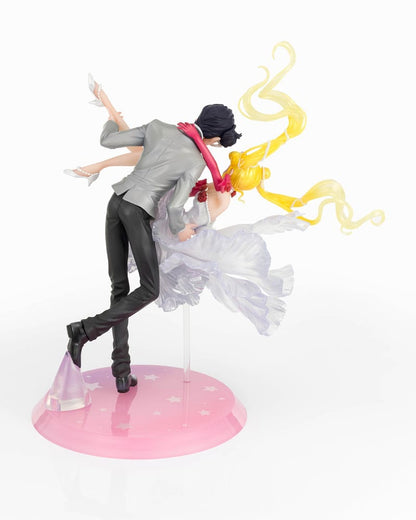 Figuarts Zero Sailor Moon - Usagi and Tuxedo Mask Moonlight Glow Edition 24 cm