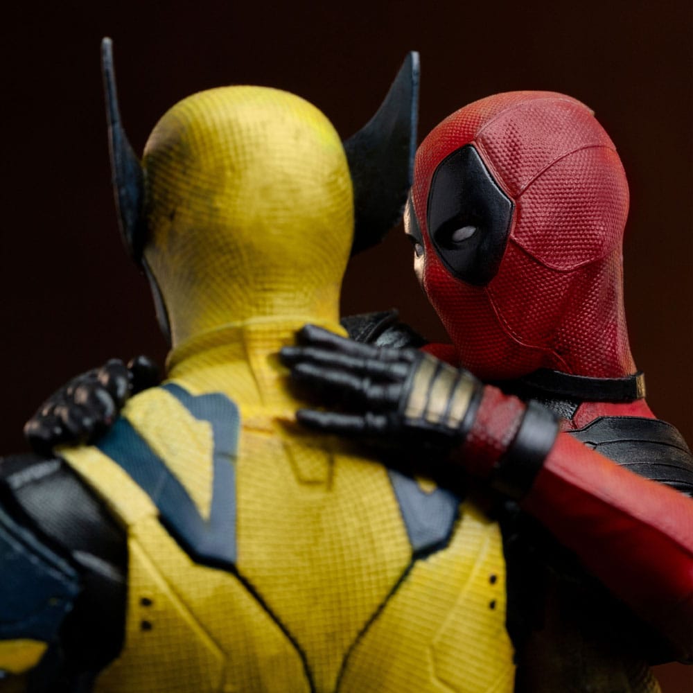 Iron Studios - Deadpool and Wolverine 21 Cm