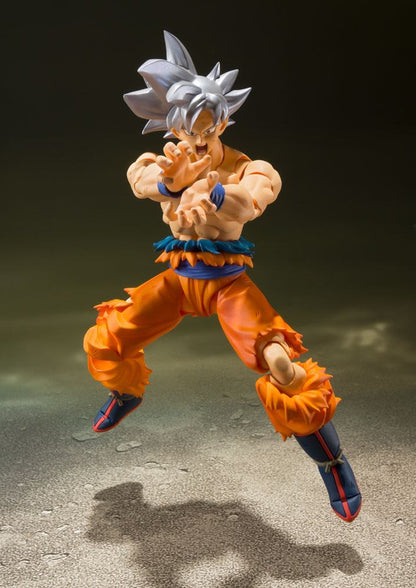 SH Figuarts Dragon Ball Super - Son Goku Ultra Instinct 14Cm