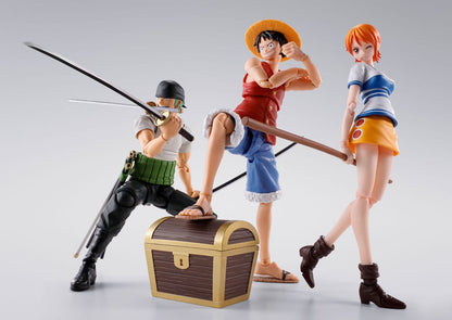 SH Figuarts - Roronoa Zoro Romance Dawn 15Cm