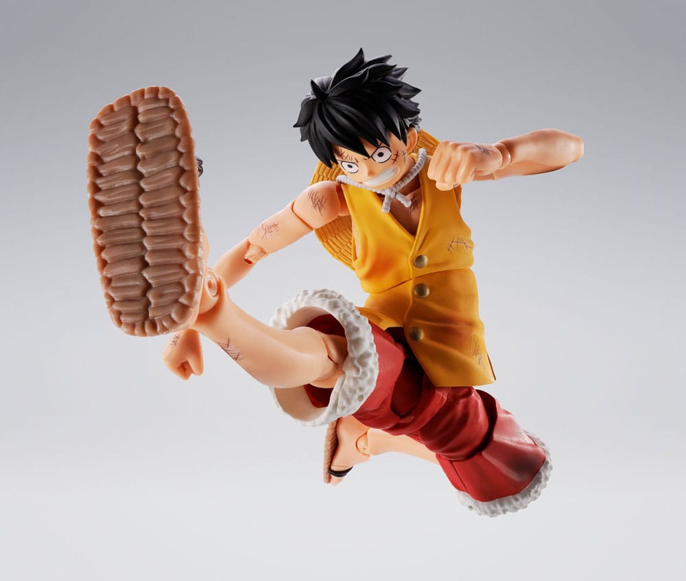 SH Figuarts - Monkey D Luffy Marineford 15Cm