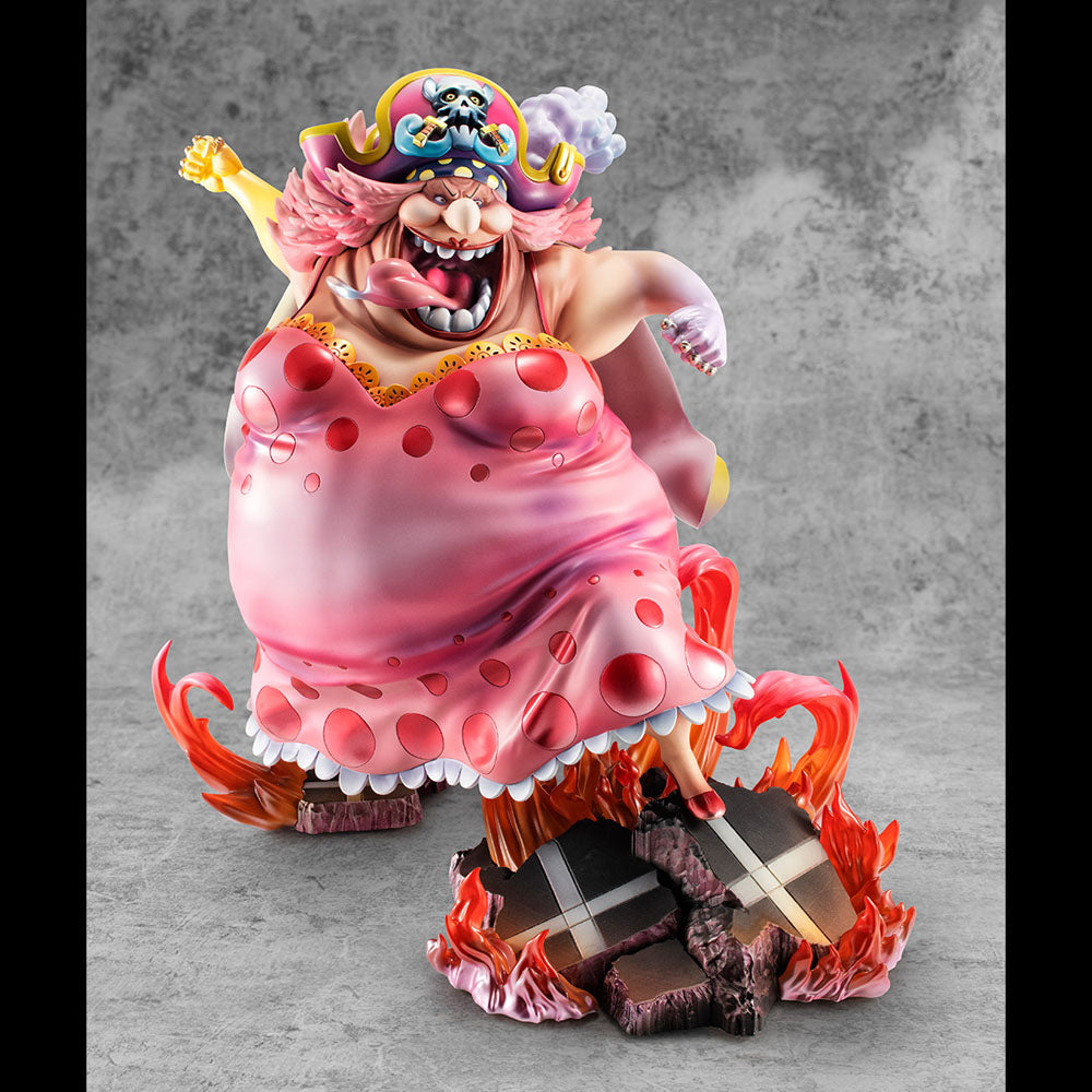 MegaHouse One Piece - Big Mom Charlotte Linlin 36 cm